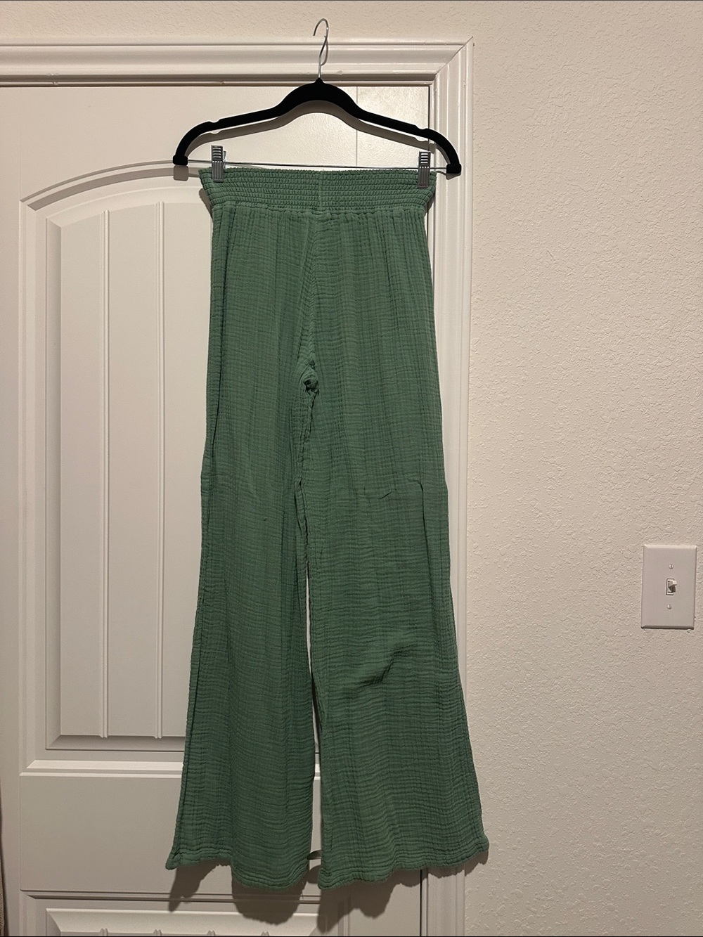 Michael stars gauze pants size XS Sea Green
